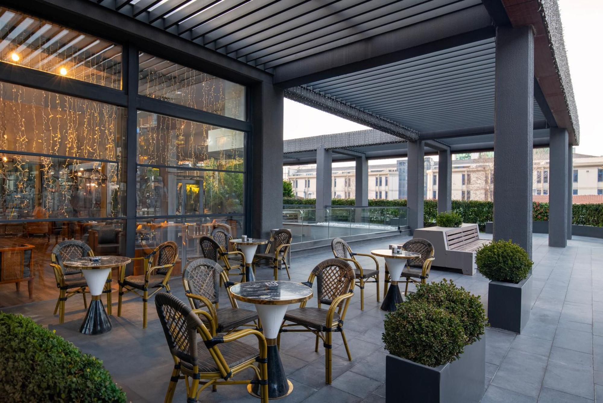 Movenpick Living Istanbul West酒店 外观 照片