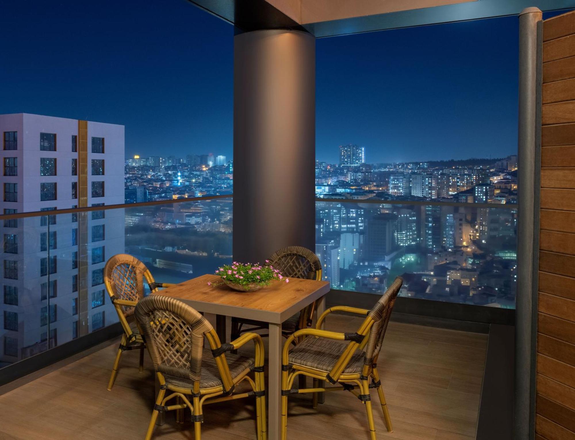 Movenpick Living Istanbul West酒店 外观 照片